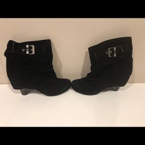 Naughty Monkey black wedge boots size 6